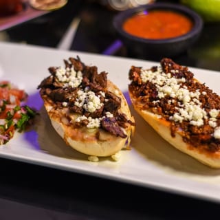 Molletes Plate